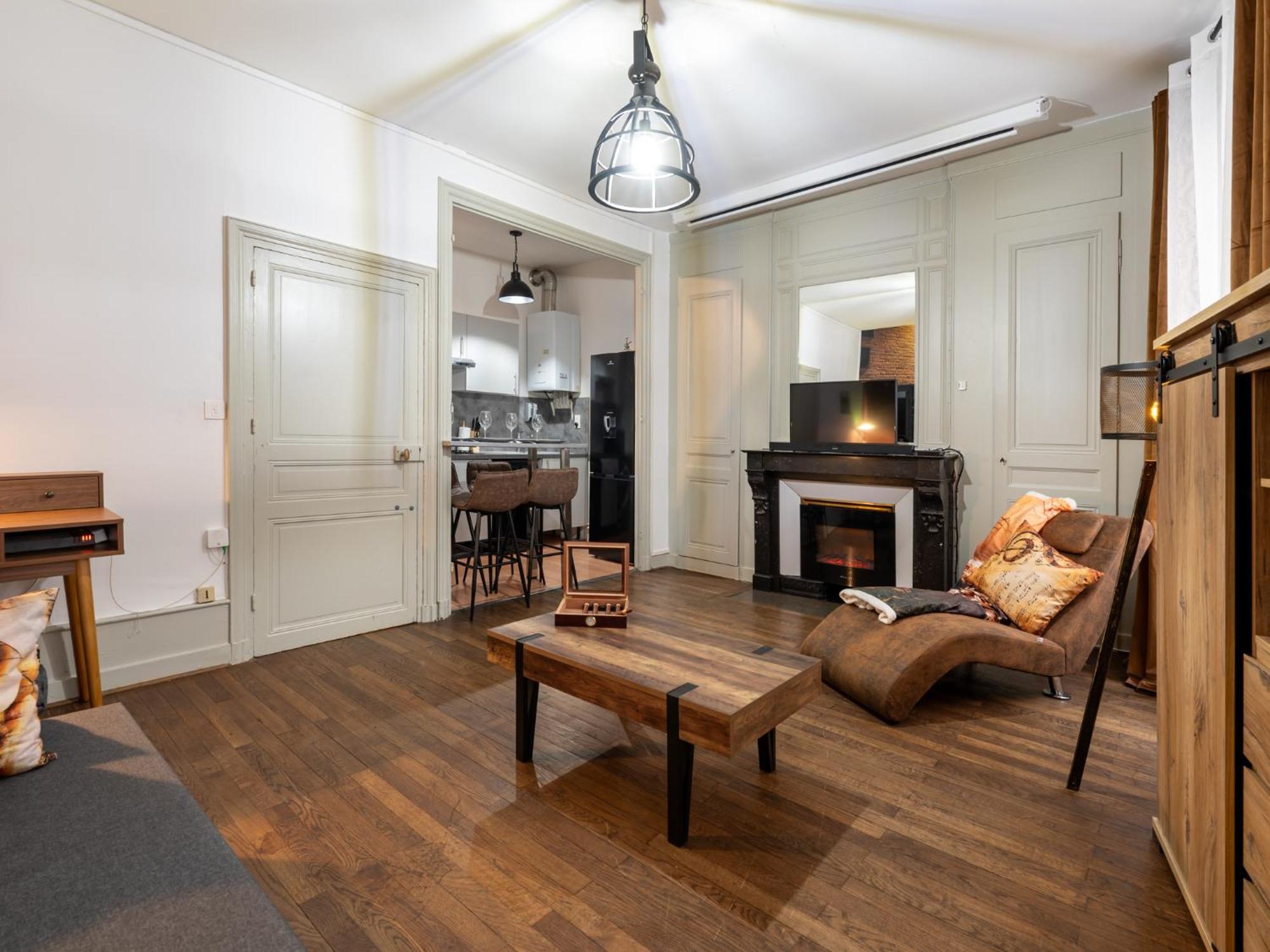 Apartmán Le Petit Gentleman - Vienna Authentica Vienne  Exteriér fotografie